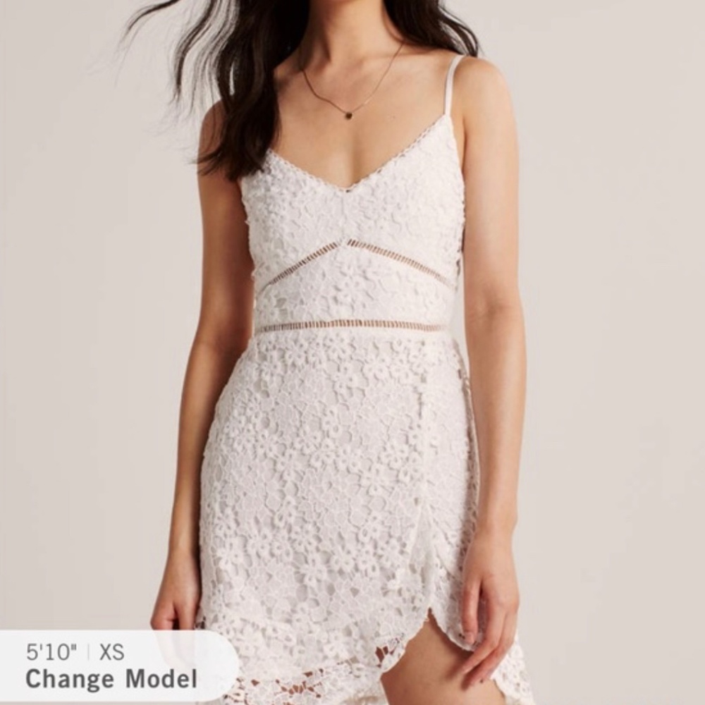 Abercrombie And Fitch white lace mini dress